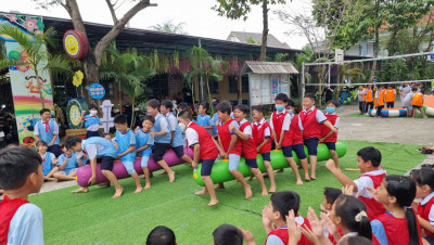 Hoạt động trải nghiệm "Giờ chơi bổ ích" năm học 2023 - 2024
