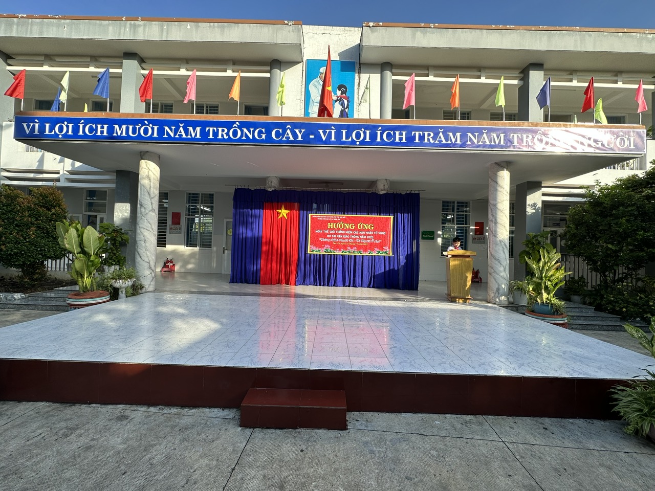 Hưởng ứng "Ngày thế giới tưởng niệm các nạn nhân tử vong do tai nạn giao thông" năm 2023